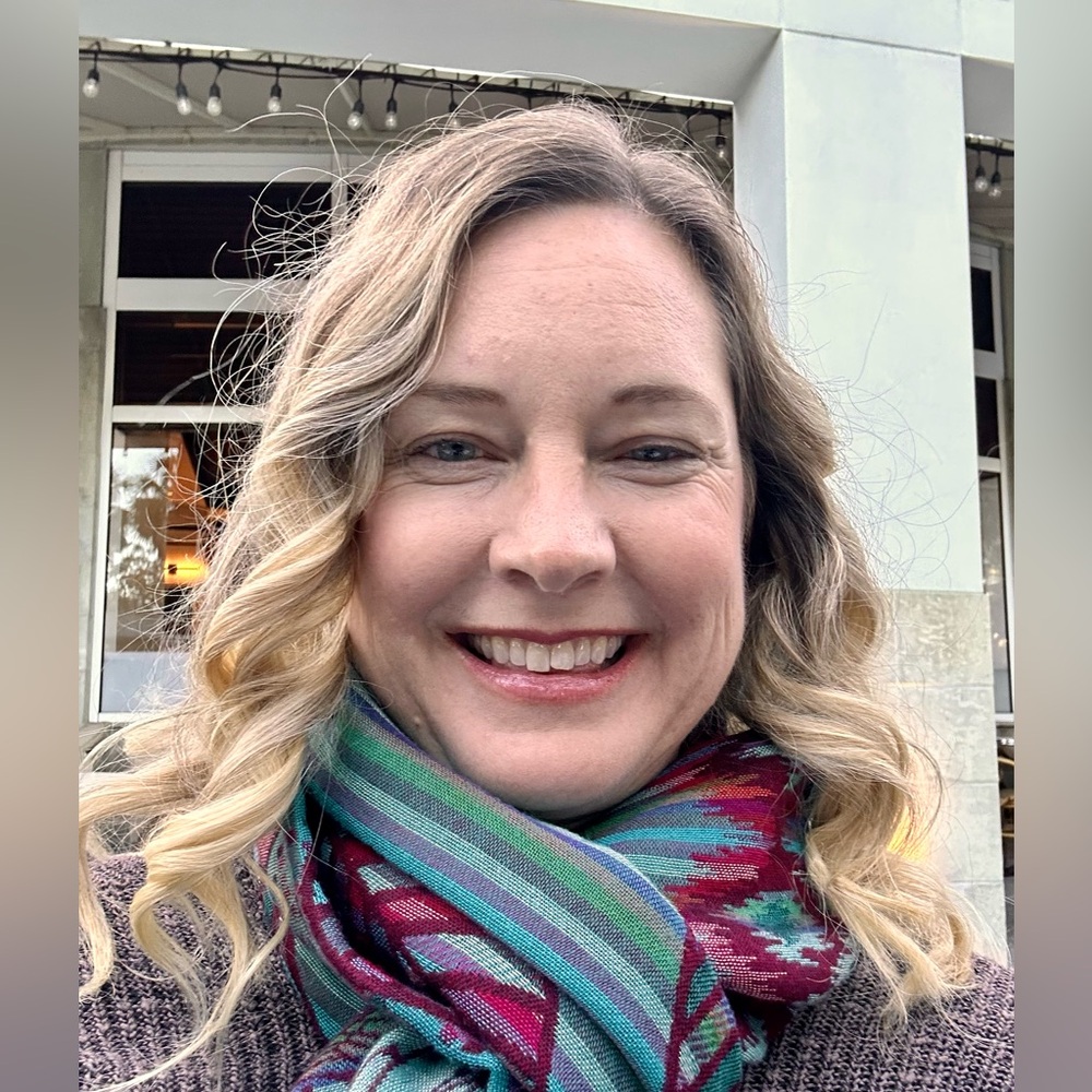 Meet your Posher, Anik